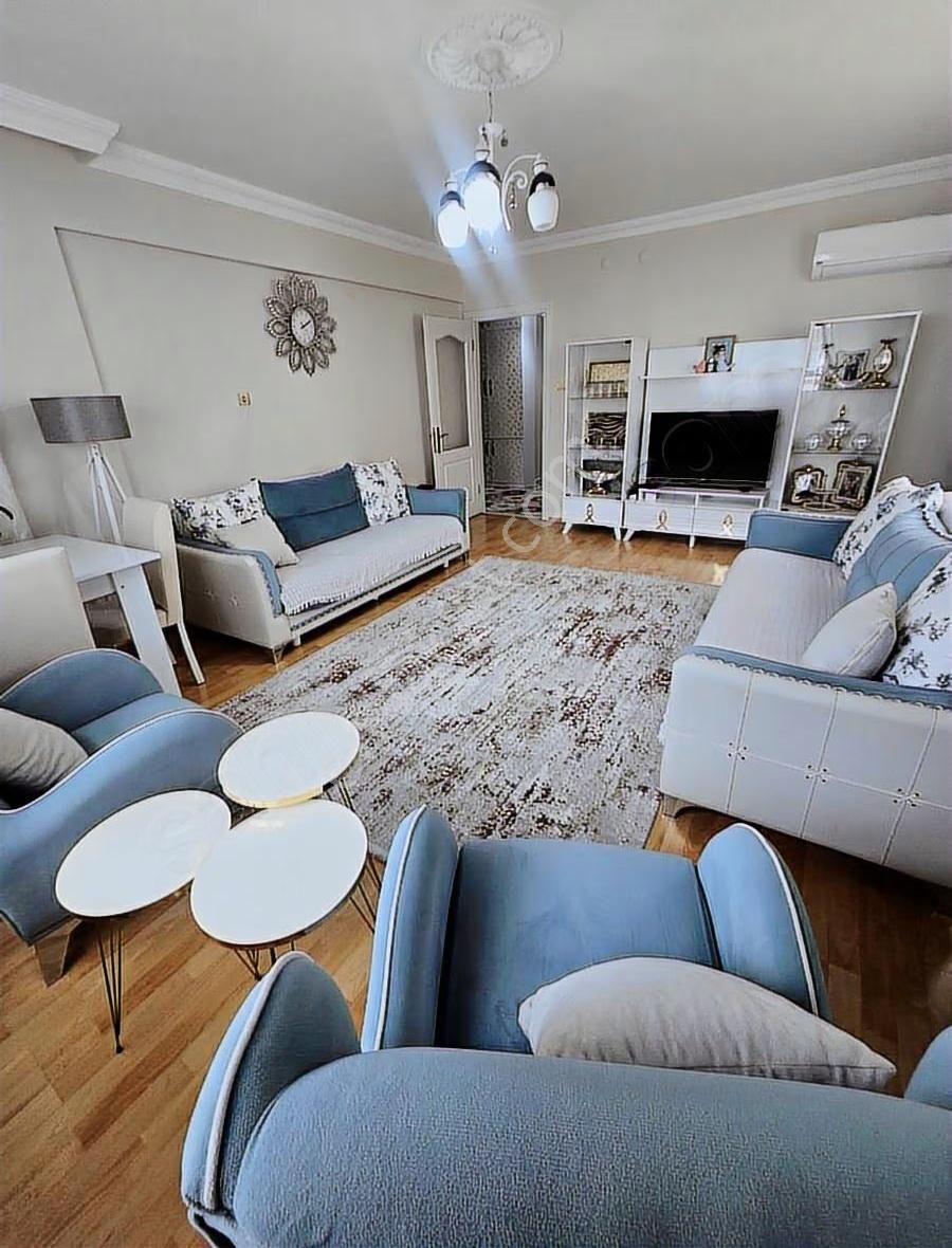 Tire Arslan Emlaktan Hürriyet Avm Yakını Arakat Satılık Daire