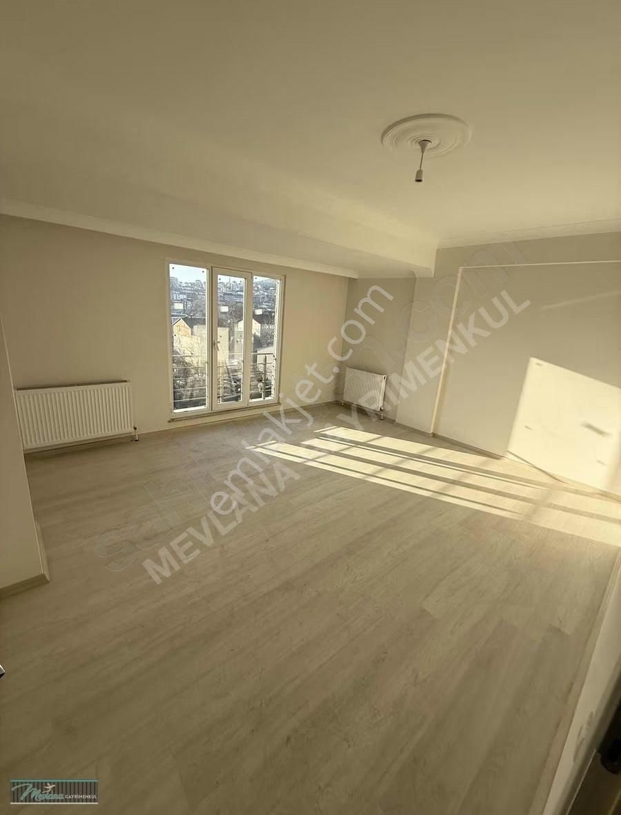 Sultanbeyli Fatih Mh 3+1 Mt Dubleks 160 Mt İskanlı Merkezi Konum