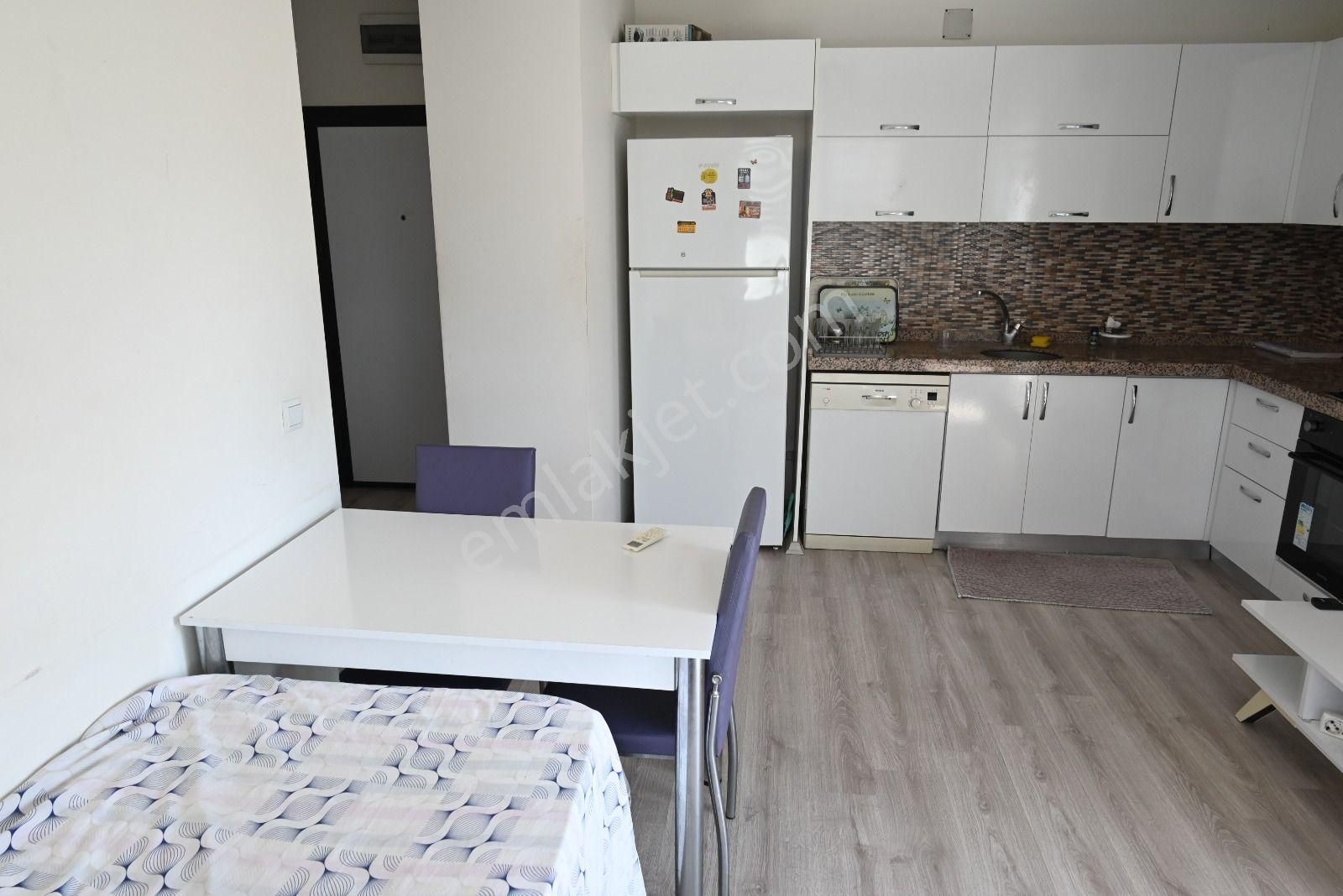 Üstünkentten Kuzeykent 34. Cadde Üzeri Eşyalı 1+1 Kiralık Daire - Görsel 2