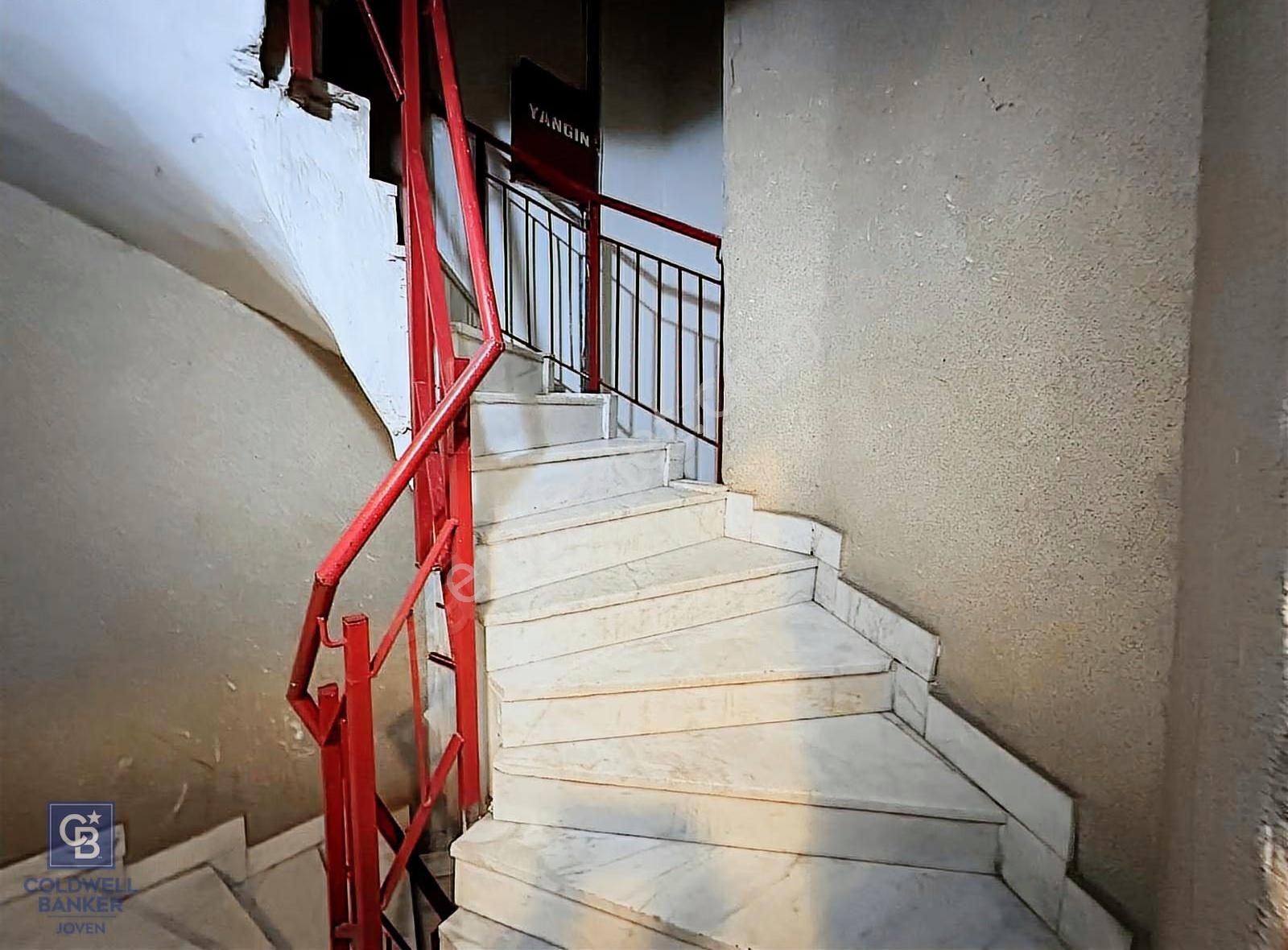 Batıkent Kentkoop Mahallesinde Yapılı 3+1 Satılık Daire - Görsel 28