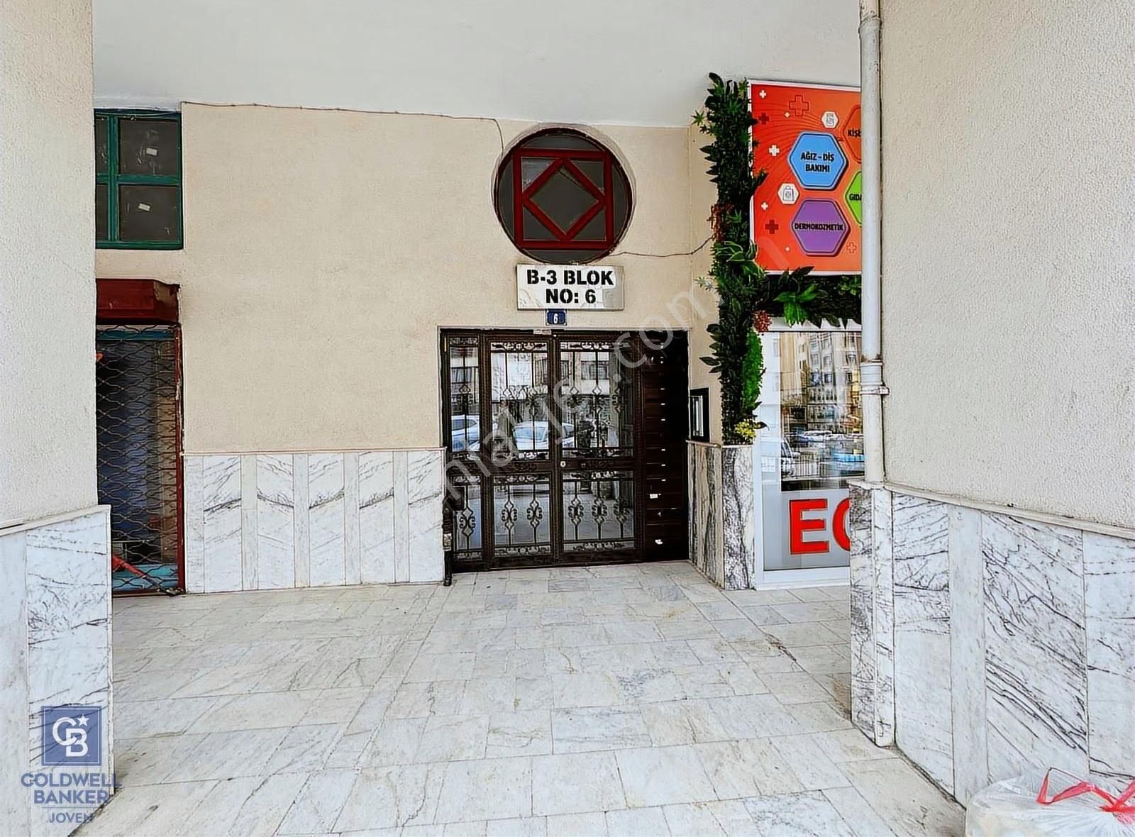 Batıkent Kentkoop Mahallesinde Yapılı 3+1 Satılık Daire - Görsel 8