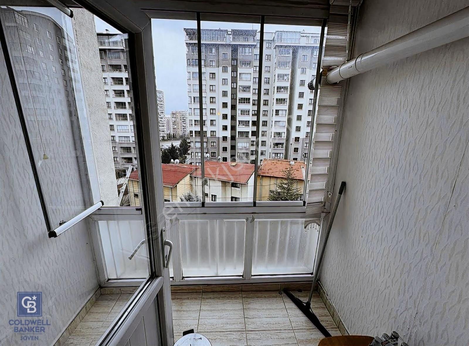 Fırsat!!! Serhat'ta Satılık 3+1 Arakat Yapılı Daire! - Görsel 12