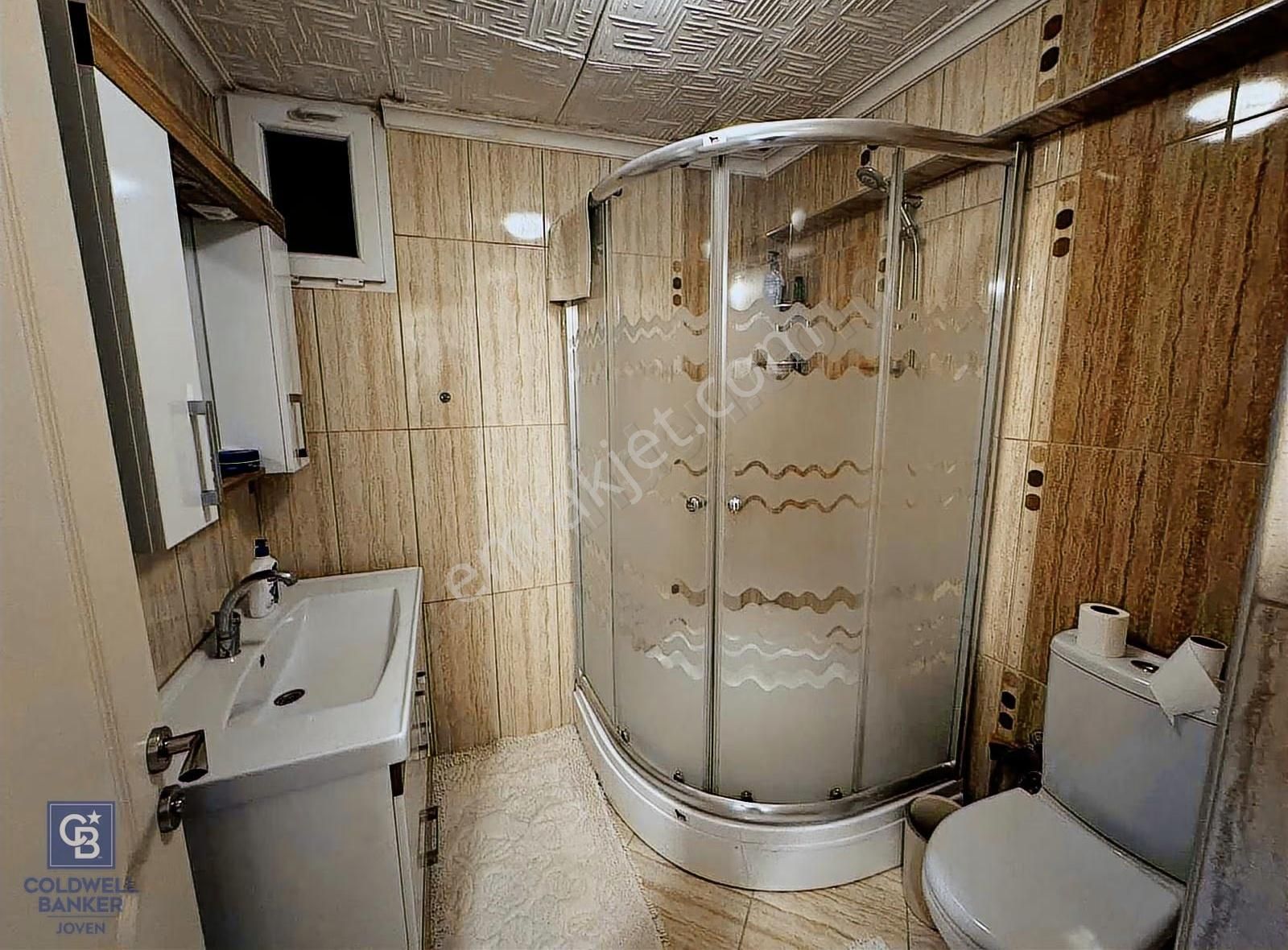 Fırsat!!! Serhat'ta Satılık 3+1 Arakat Yapılı Daire! - Görsel 11