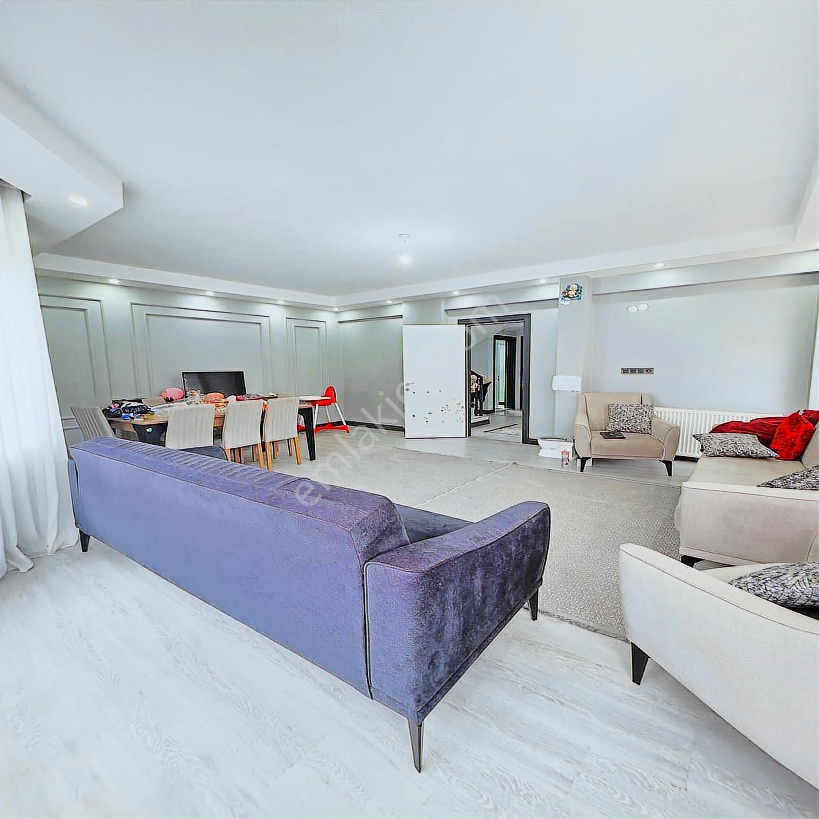 Çerkezköy Amberderede - Havuzlu 950m2 Bahçeli Müstakil Villa - Görsel 17
