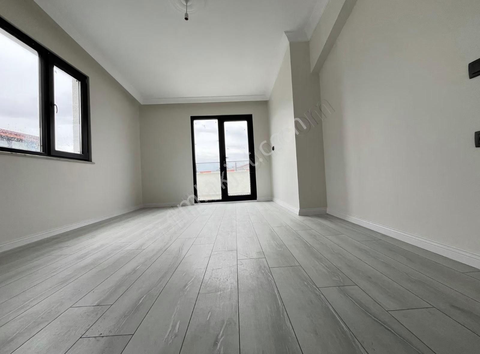 Denız Can Emlak Farabi Hastaneye Yakin Asansörlü Deniz Manzarali - Görsel 4