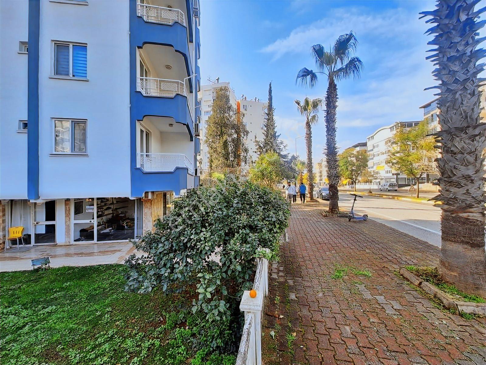 Konyaaltı Ögretmenevlerinde Ana Cadde 16 M2 - Görsel 2