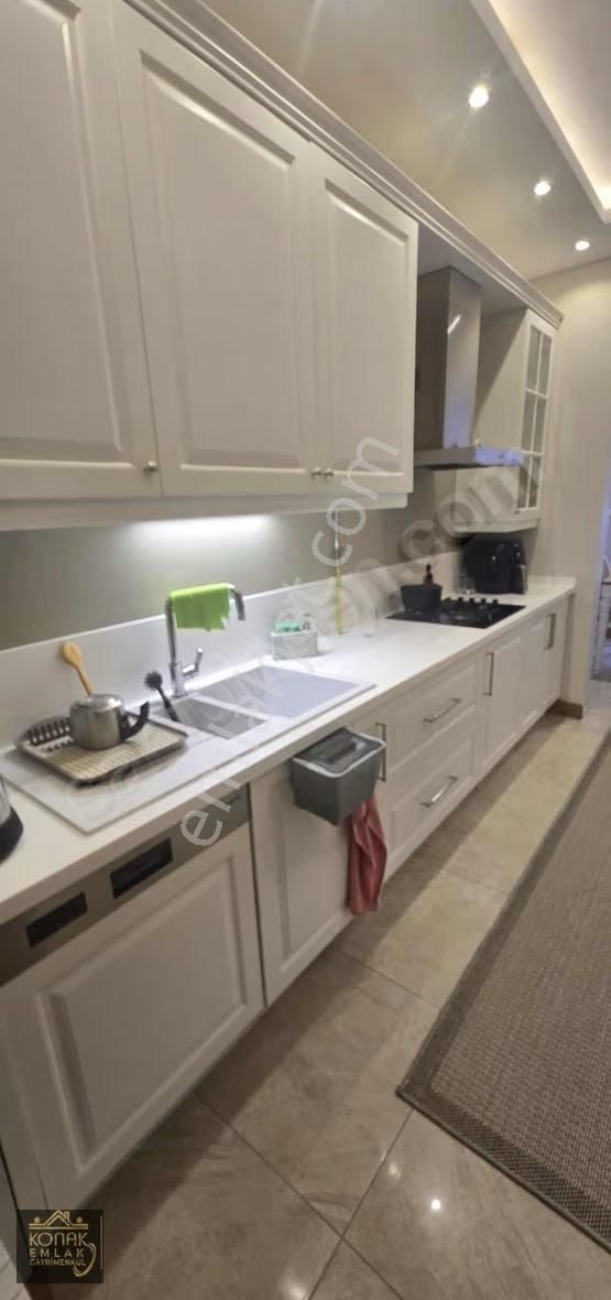 Bahçeşehir İkinci Kısımda Satılık Daire - Görsel 16