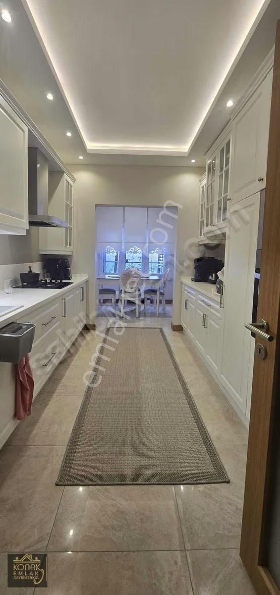 Bahçeşehir İkinci Kısımda Satılık Daire - Görsel 32