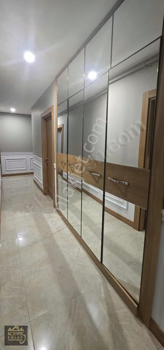 Bahçeşehir İkinci Kısımda Satılık Daire - Görsel 4