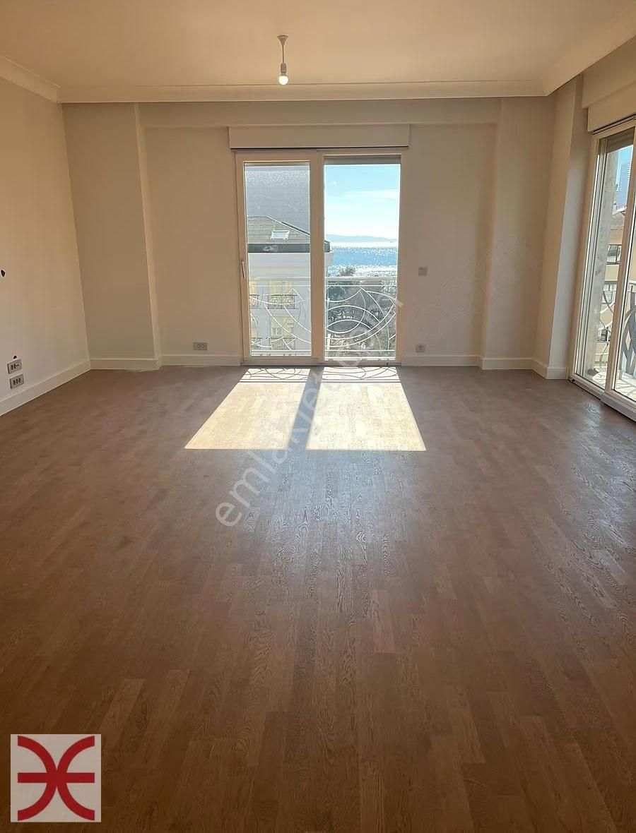 Caddebostan Sahil Ve Bağdatcaddesi Arasında Denizmanzaralı 3+1 - Görsel 5