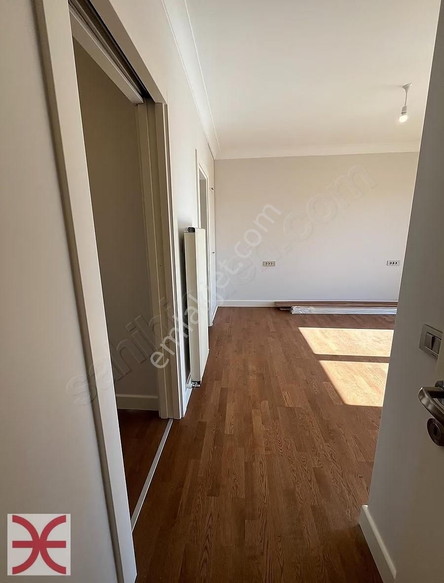 Caddebostan Sahil Ve Bağdatcaddesi Arasında Denizmanzaralı 3+1 - Görsel 25