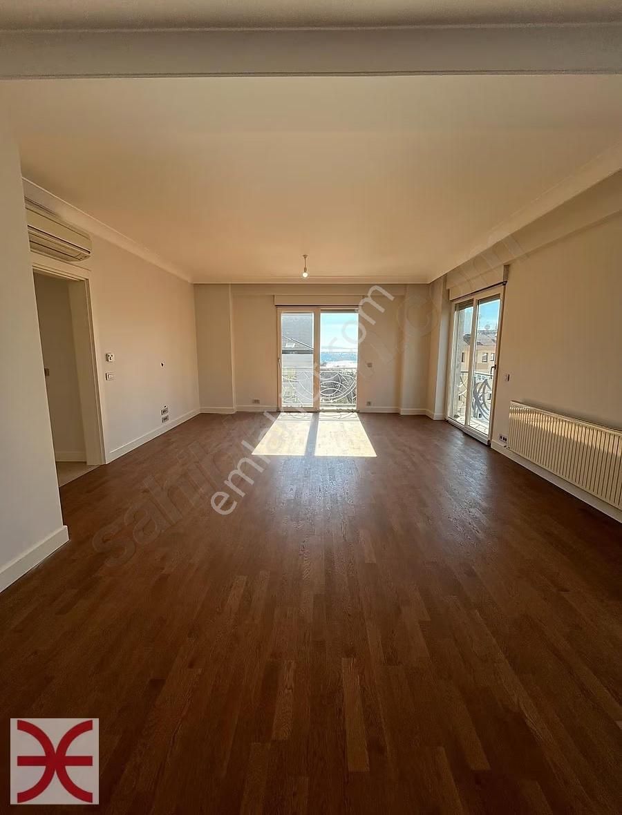 Caddebostan Sahil Ve Bağdatcaddesi Arasında Denizmanzaralı 3+1 - Görsel 21