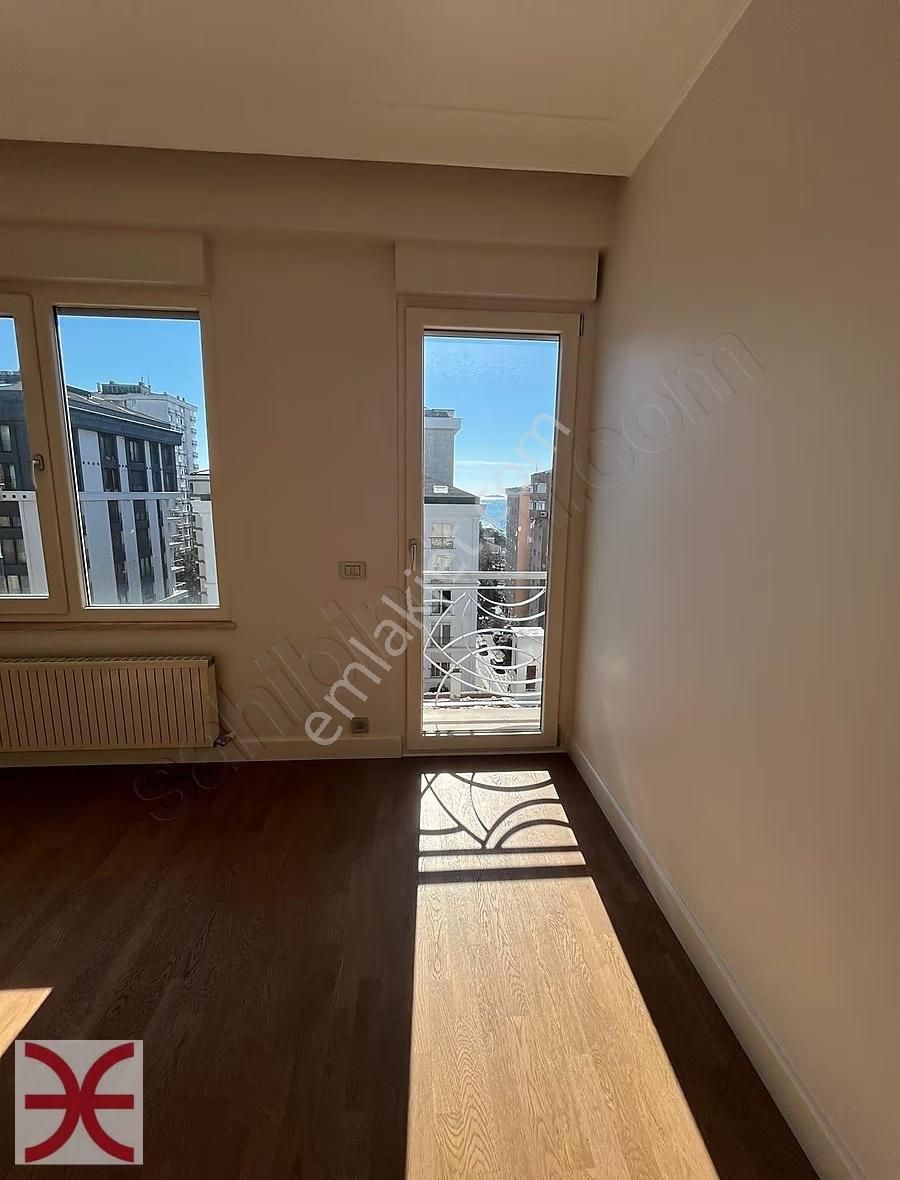 Caddebostan Sahil Ve Bağdatcaddesi Arasında Denizmanzaralı 3+1 - Görsel 31