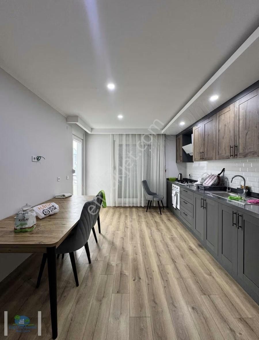 Ilıca Merkezde 5+1 Büyük Satılık Dubleks Daire - Görsel 22