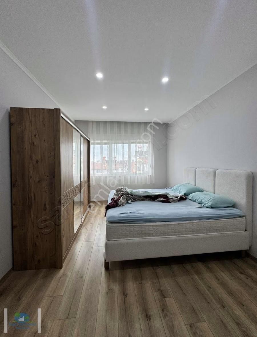 Ilıca Merkezde 5+1 Büyük Satılık Dubleks Daire - Görsel 12
