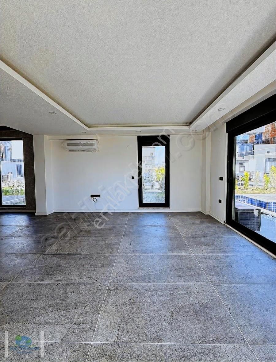 Evrensekide Müstakil 3+1 Havuzlu Satılık Sıfır Villa - Görsel 8