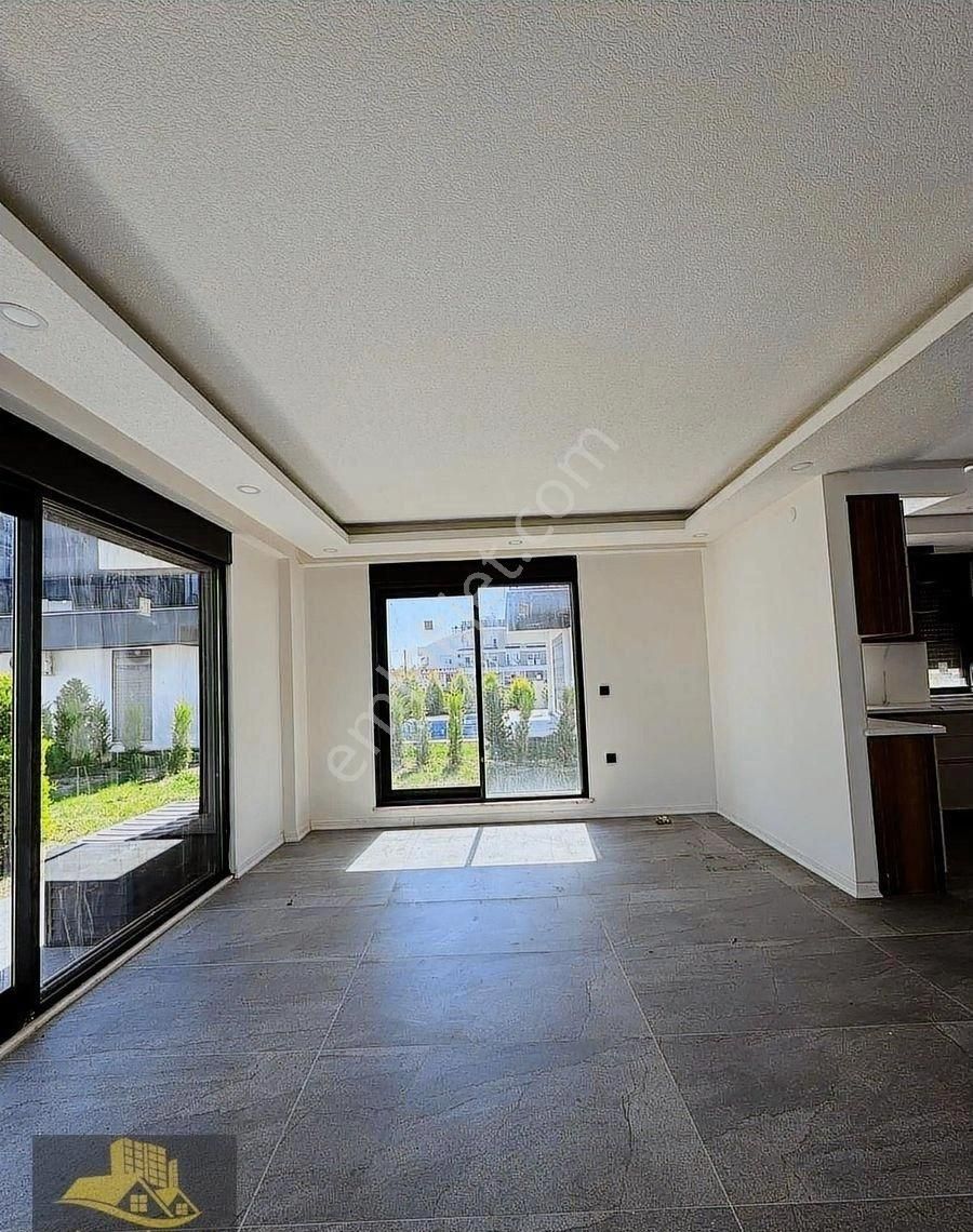 Evrensekide Müstakil 3+1 Havuzlu Satılık Sıfır Villa - Görsel 4