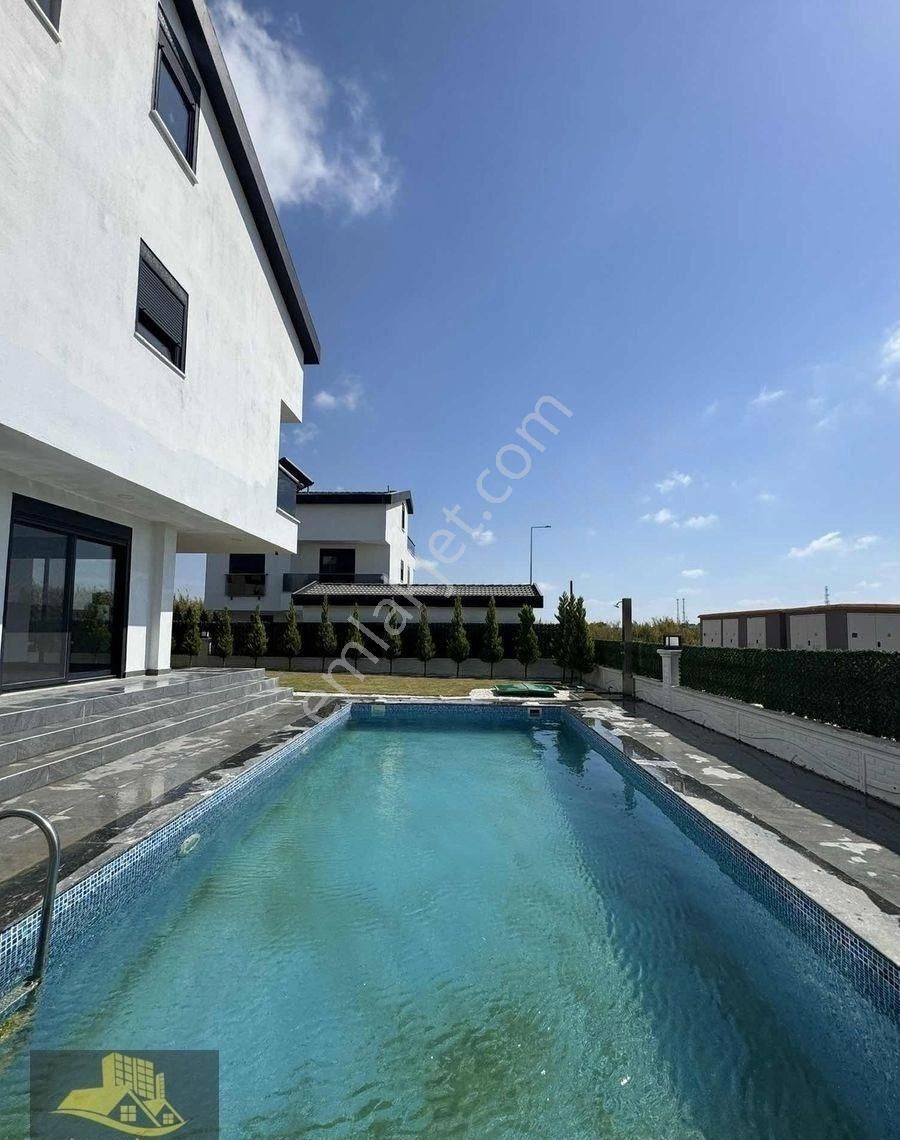 Kumköy De Müstakil Tripleks Villa - Görsel 8