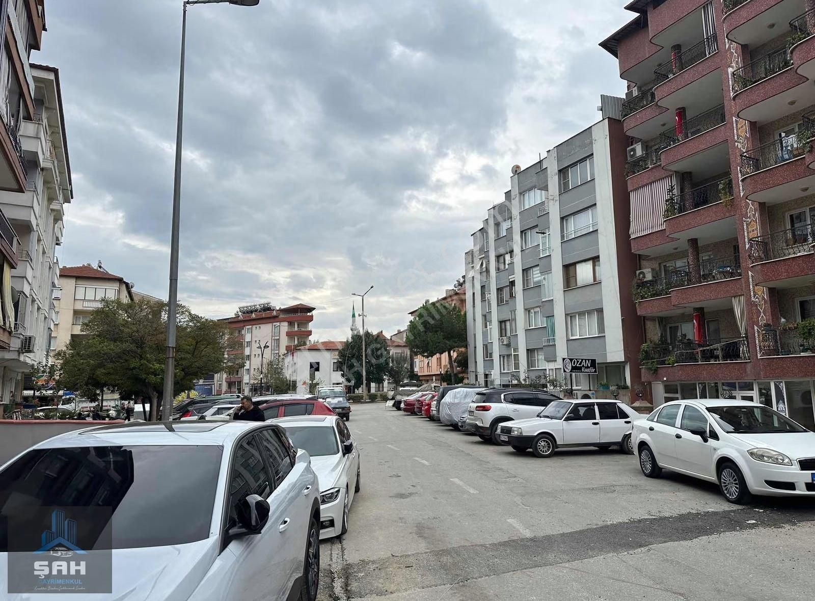 İstasyon Mah Merkeze Yakın Kiracılı Eşyalı 1+1 Satılık Daireler - Görsel 20