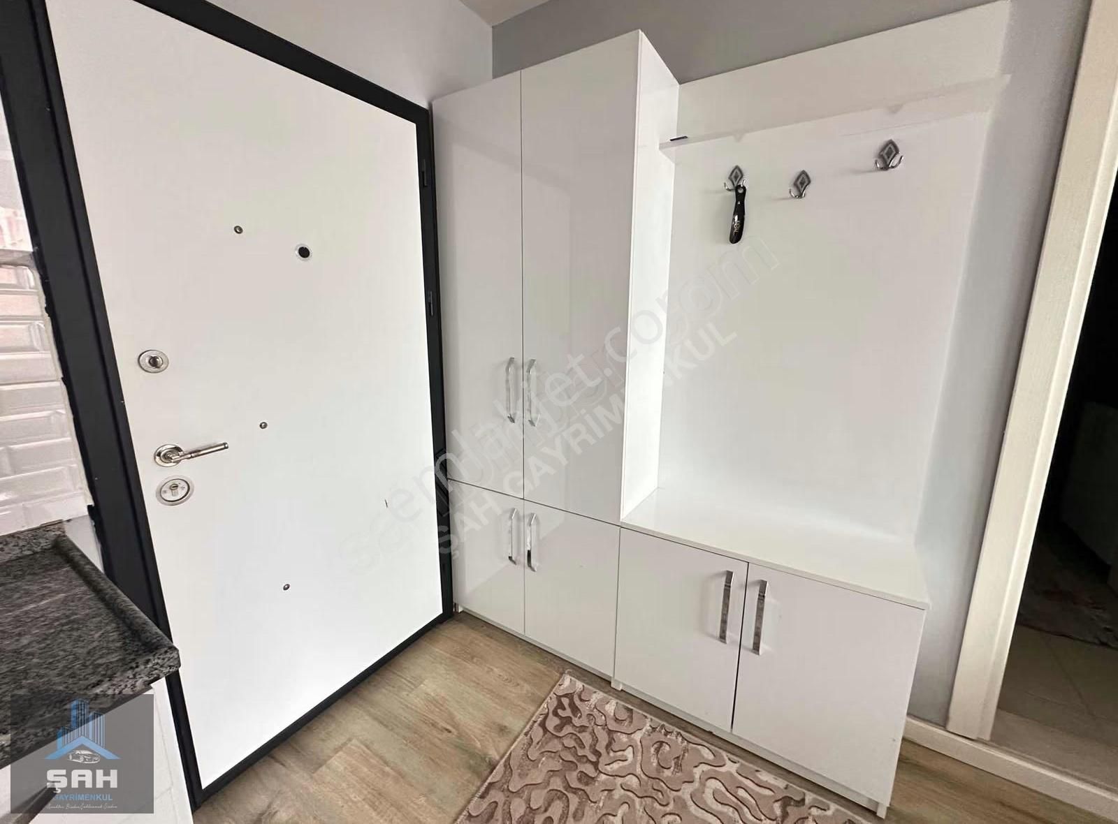 İstasyon Mah Merkeze Yakın Kiracılı Eşyalı 1+1 Satılık Daireler - Görsel 2