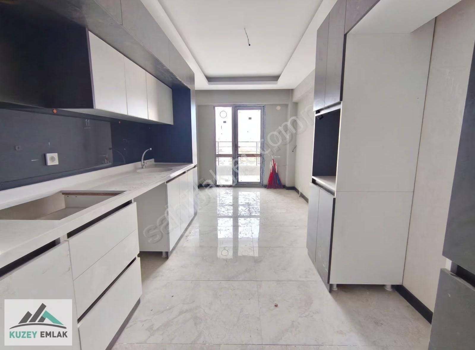 Kuzey Emlak'tan Park Manzaralı Geniş Full Yapılı Masrafsız 4+1 - Görsel 8