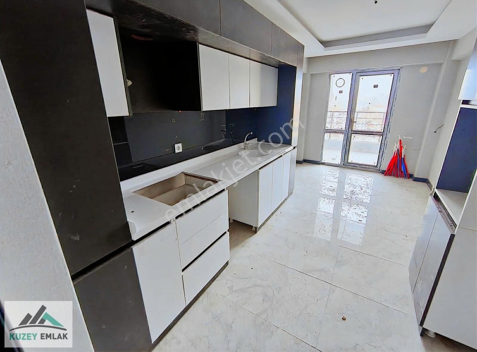 Kuzey Emlak'tan Park Manzaralı Geniş Full Yapılı Masrafsız 4+1 - Görsel 6