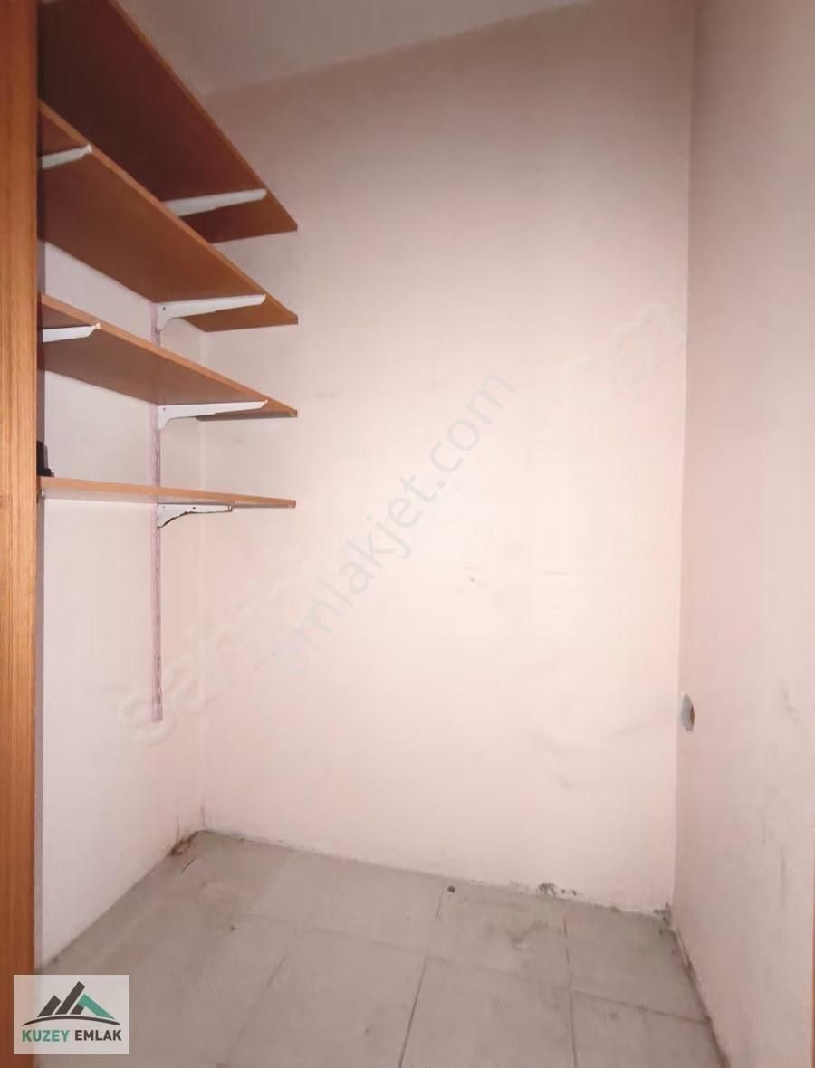 Kuzey Emlak'tan Caddeye Yakın Ara Kat Ön Cephe Geniş 3+1 Daire - Görsel 20