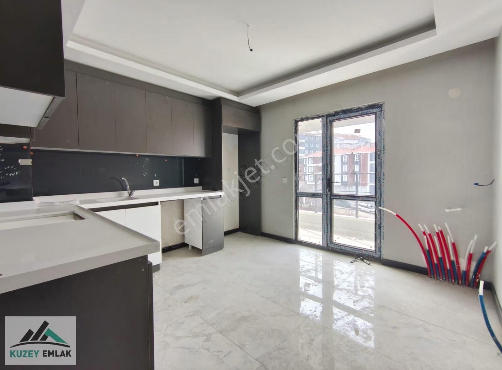 Kuzey Emlak'tan Caddeye Ulaşıma Yakın Full Yapılı 3+1 Daire - Görsel 13