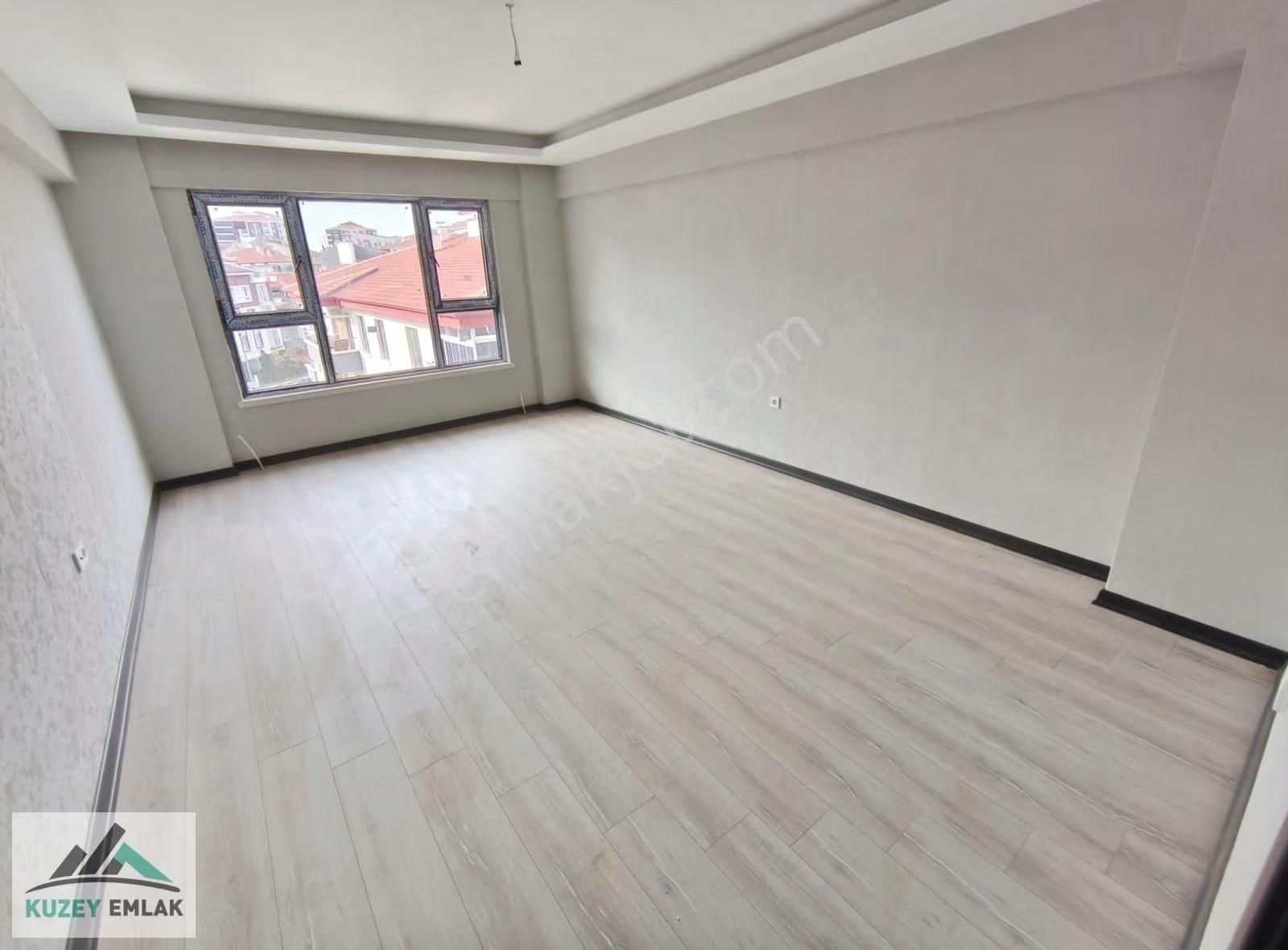 Kuzey Emlak'tan Caddeye Ulaşıma Yakın Full Yapılı 3+1 Daire - Görsel 28