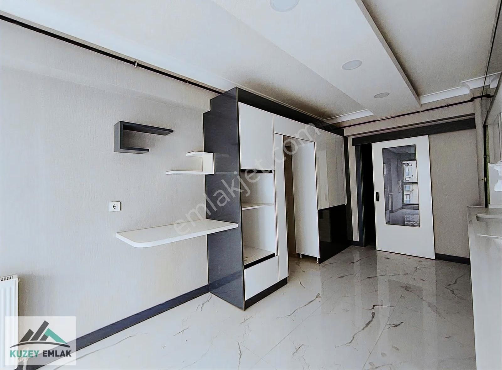 Güneşevlerde Yüzme Havuzuna Yakın 4+1 Site Dairesi Kuzey Emlak - Görsel 11