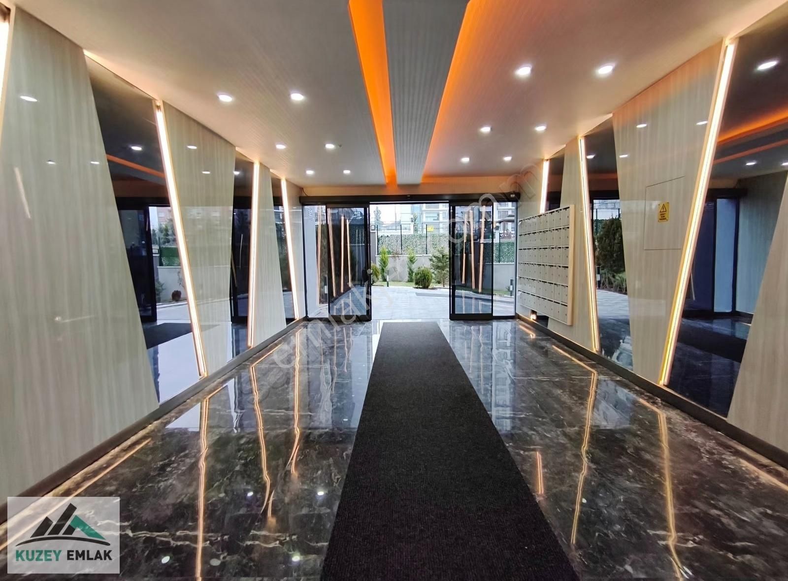 Güneşevlerde Yüzme Havuzuna Yakın 4+1 Site Dairesi Kuzey Emlak - Görsel 32