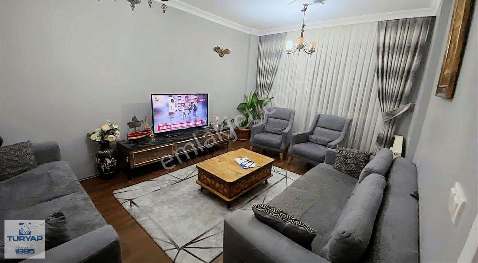 Toki Konutlarında Cadde Üstü Satılık 2+1 Daire