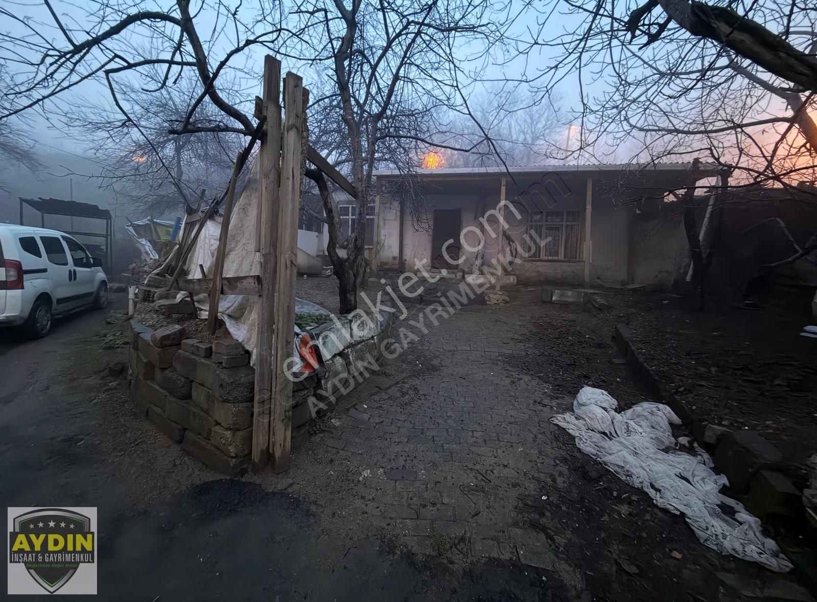 Habibler Mh. 250m² Satılık Yapı Kayıt Belgeli Gecekondu - Görsel 2