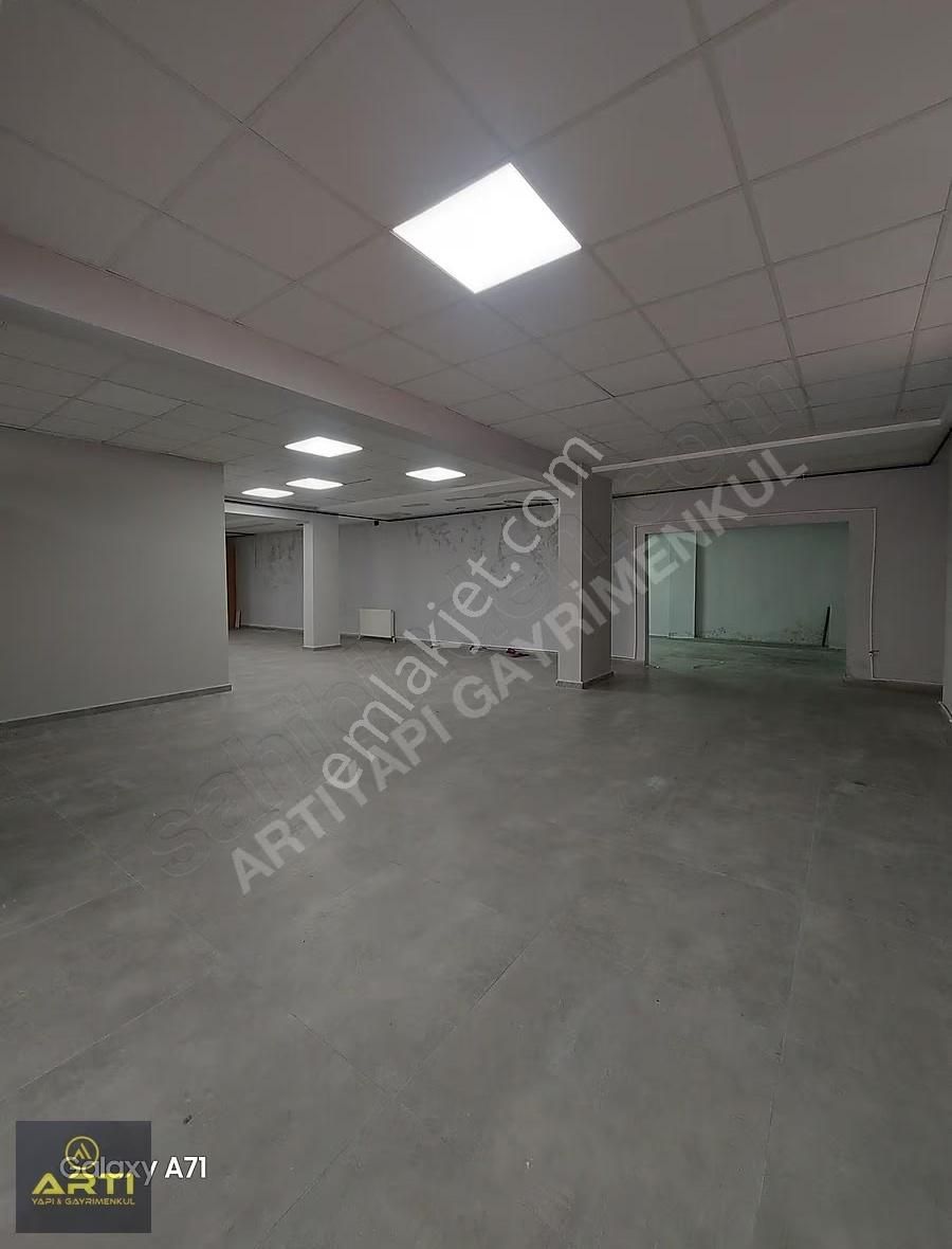 Beylikdüzü Osb Ve Caddeye Yakın 450 M2 Düz Giriş Kiralık Dükkan - Görsel 15