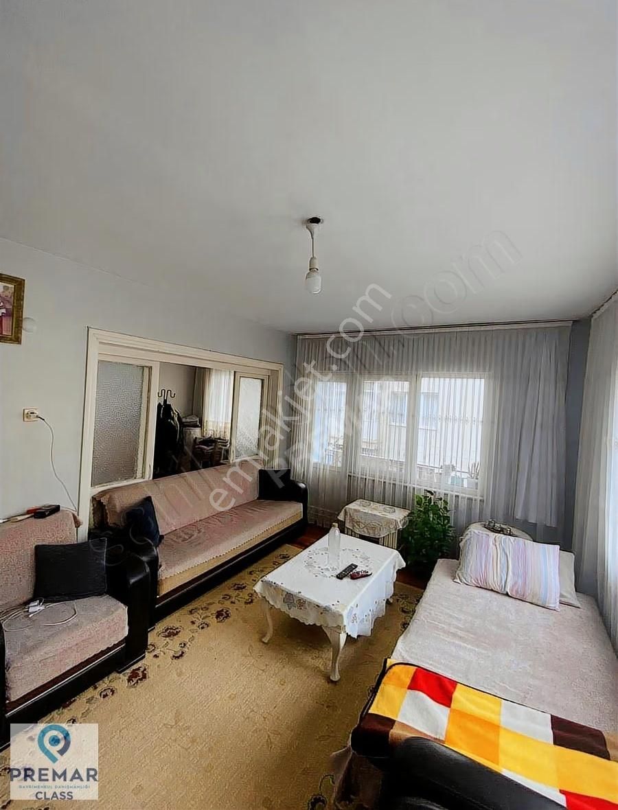 İncirliova Cumhuriyet Mahallesinde 3+1 Satılık Daire - Görsel 5