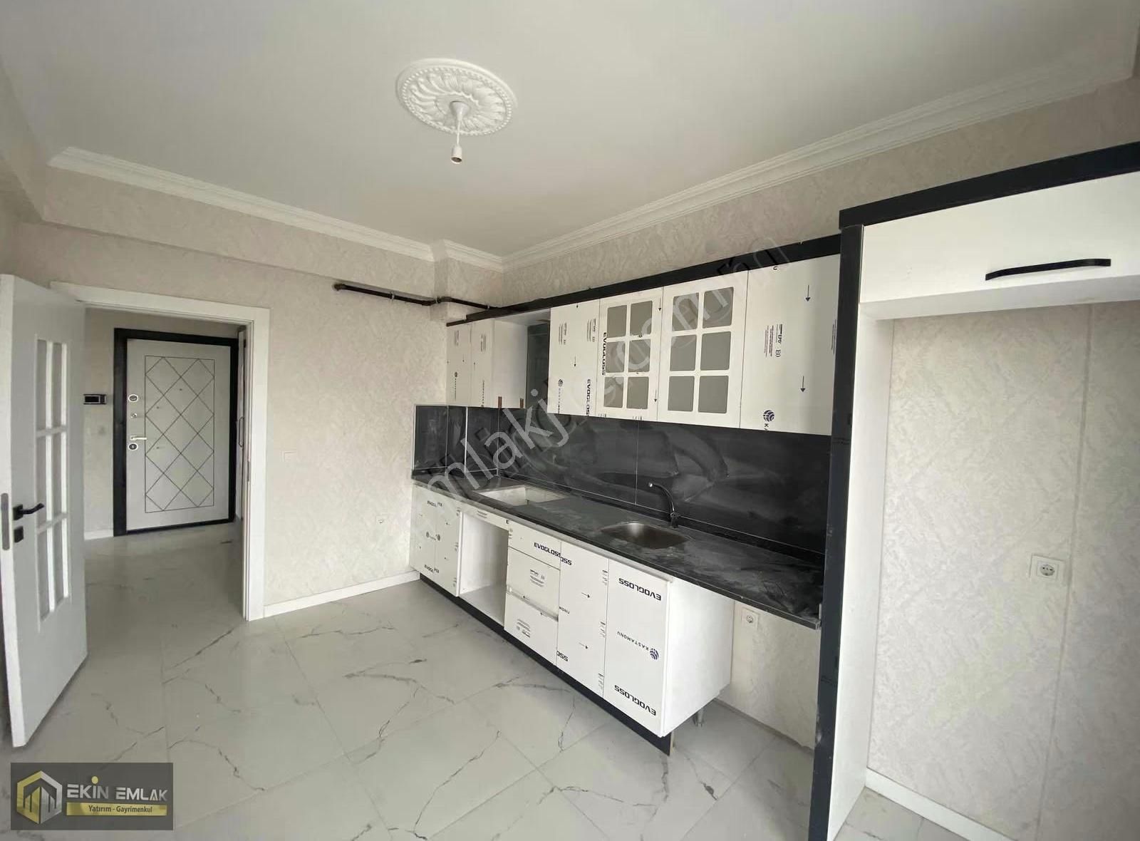 Meram Karamanyolu Yakını Geniş 2+1 Lüx Daireler - Görsel 6