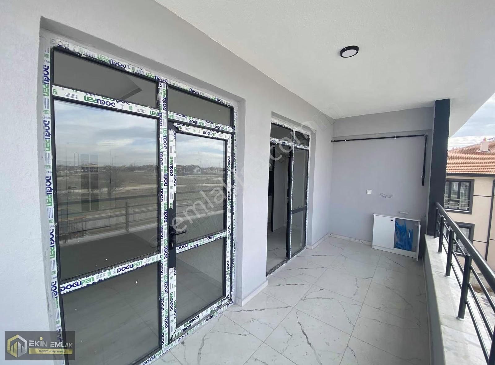 Meram Karamanyolu Yakını Geniş 2+1 Lüx Daireler - Görsel 18