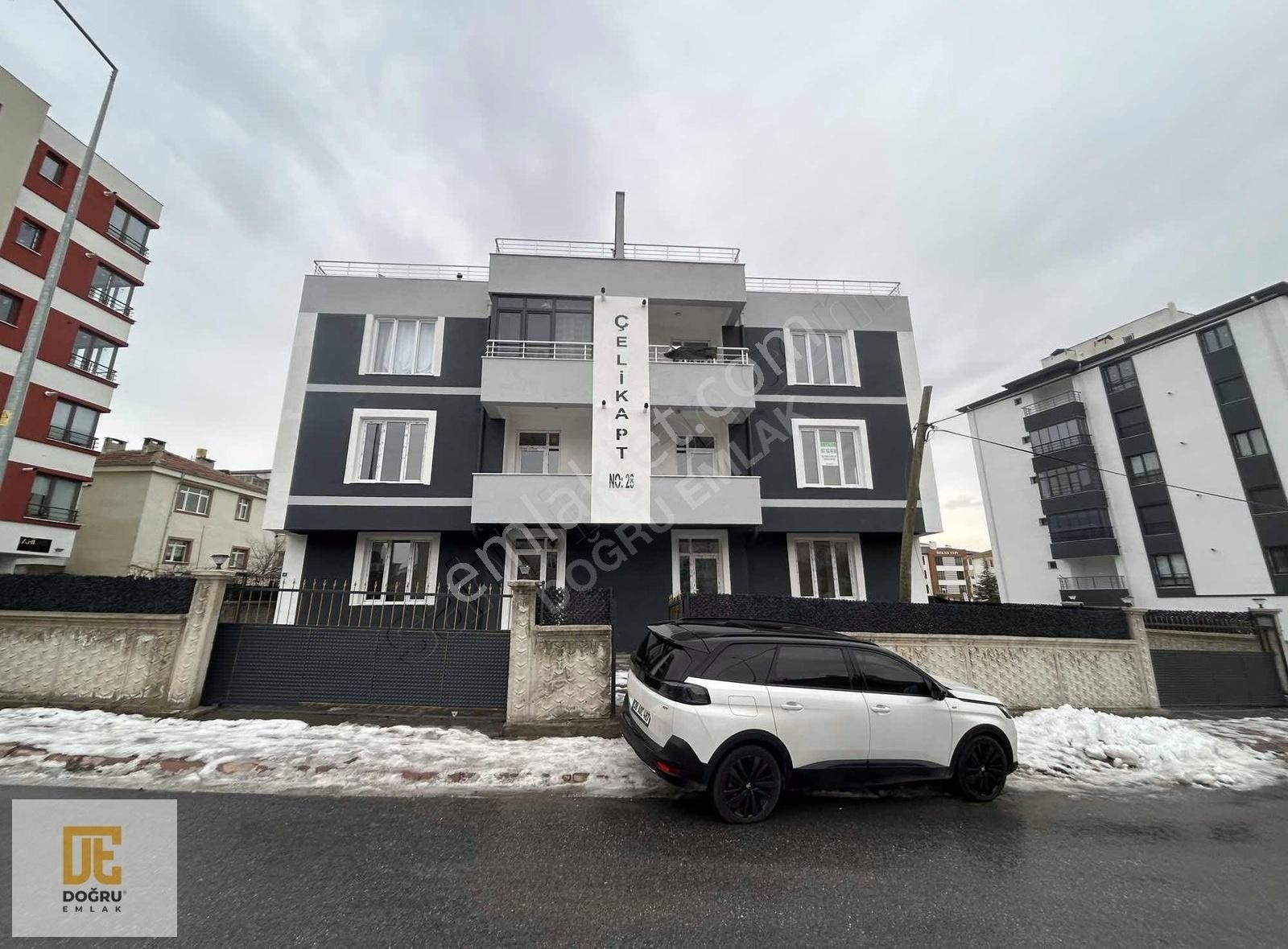 Doğru Emlak -yatay Mimari Bireysel Kombili 3+1 Sıfır Daire