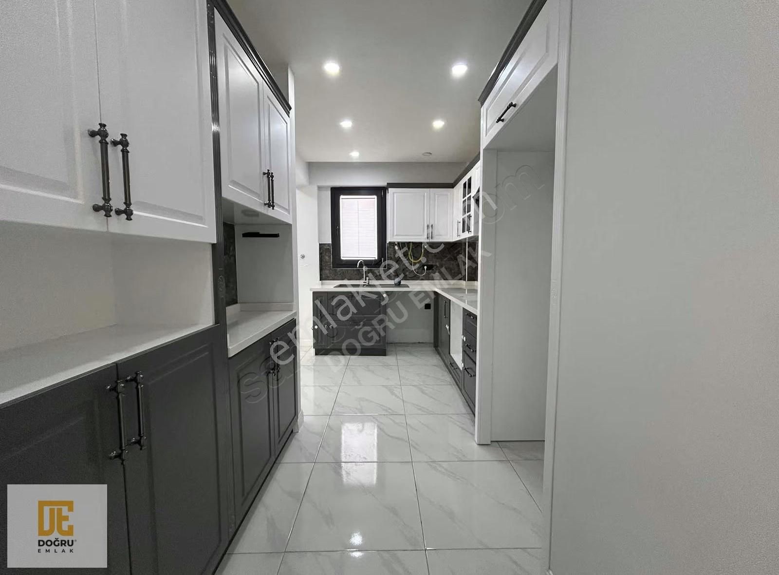 Doğru Emlak- Ertuğrul Gazi Mah. Merkezinde 3+1 Kiralık Daire ! - Görsel 4