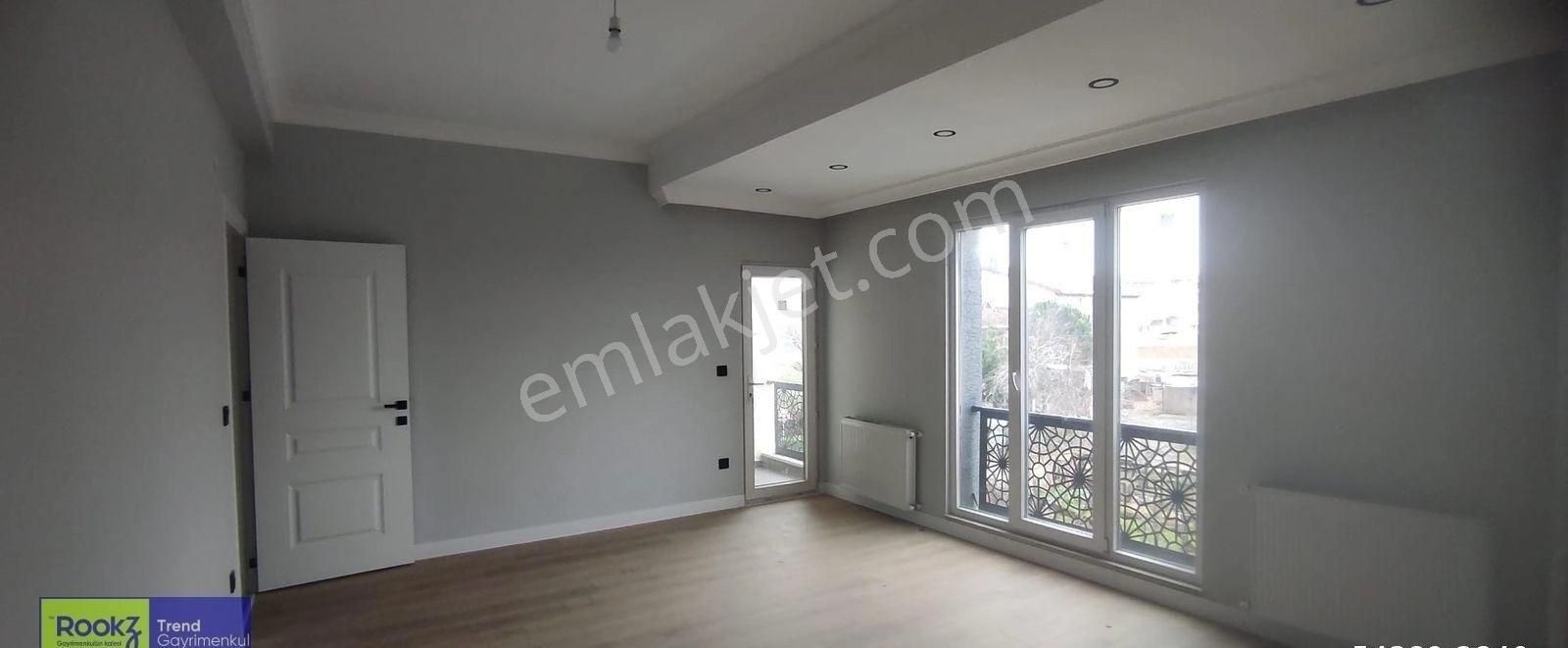 Sancaktepe Yenidoğan Mahallesi'nde Boş 2+1 Daire