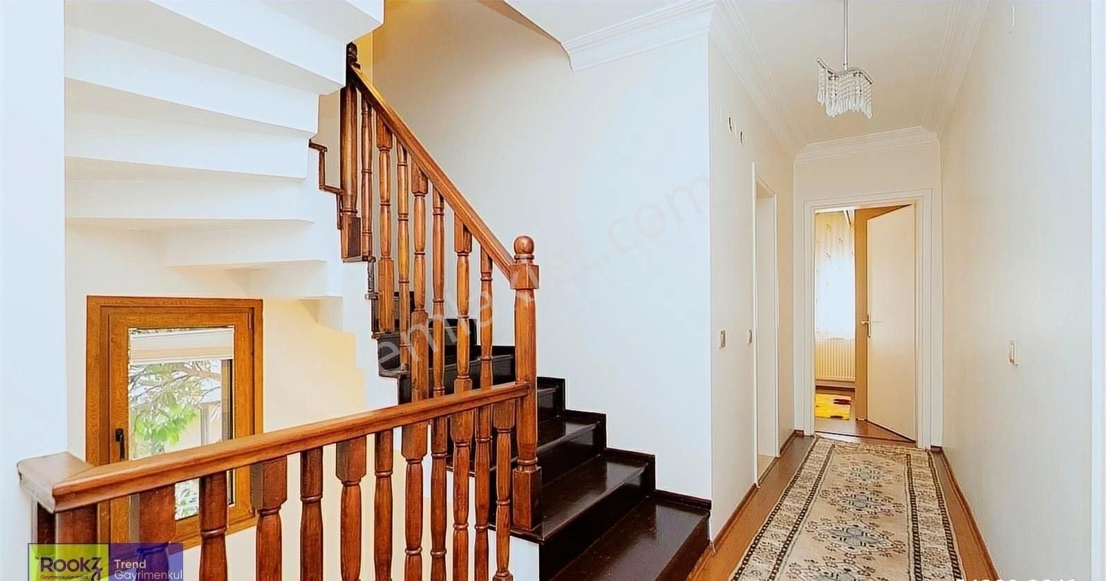 Alemdağ Çamlıkent Sitesi Eşyalı Yada Eşyasız Kiralık 4+2 Villa - Görsel 12