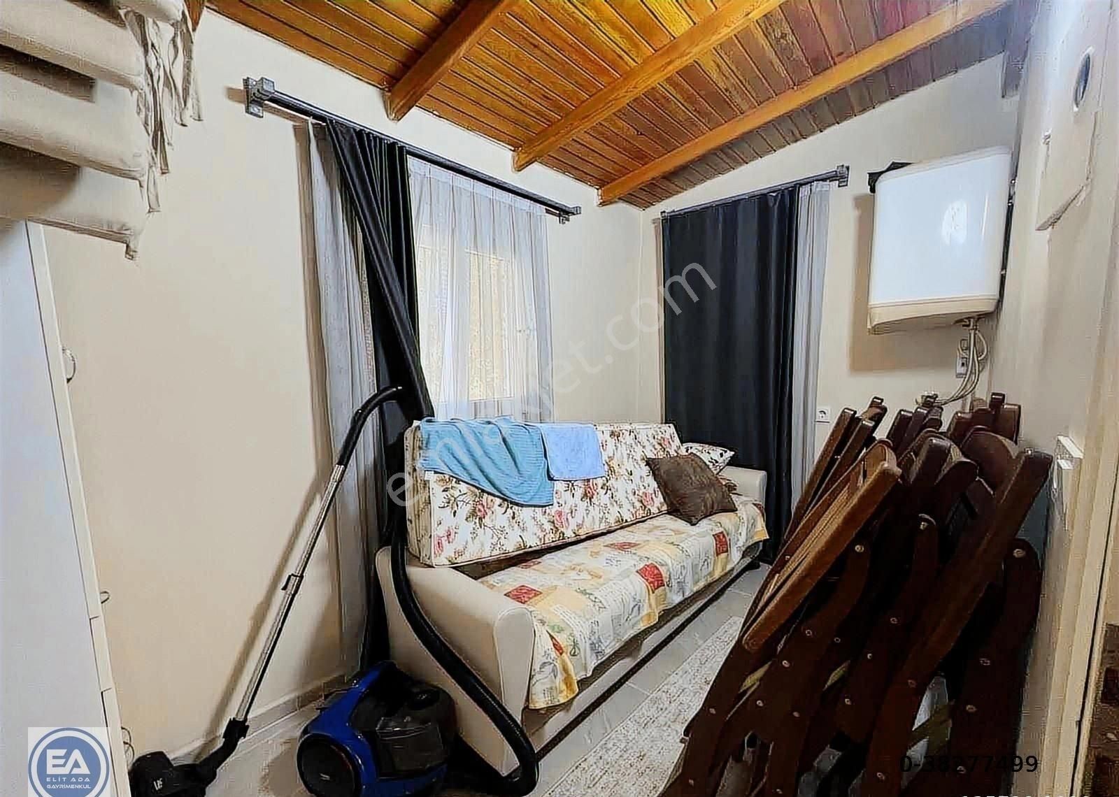 Kuşadası'nda Havuzlu Site İçinde Bahçeli Satılık Yazlık - Görsel 17