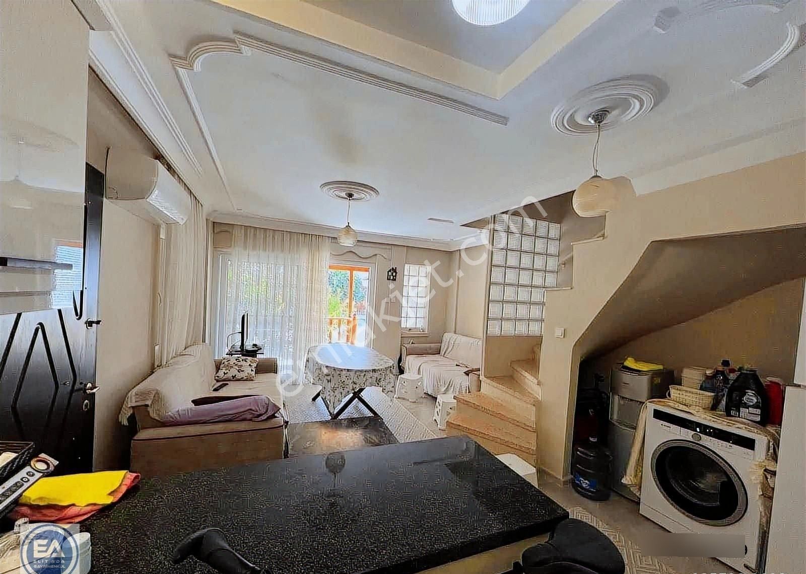 Kuşadası'nda Havuzlu Site İçinde Bahçeli Satılık Yazlık - Görsel 18