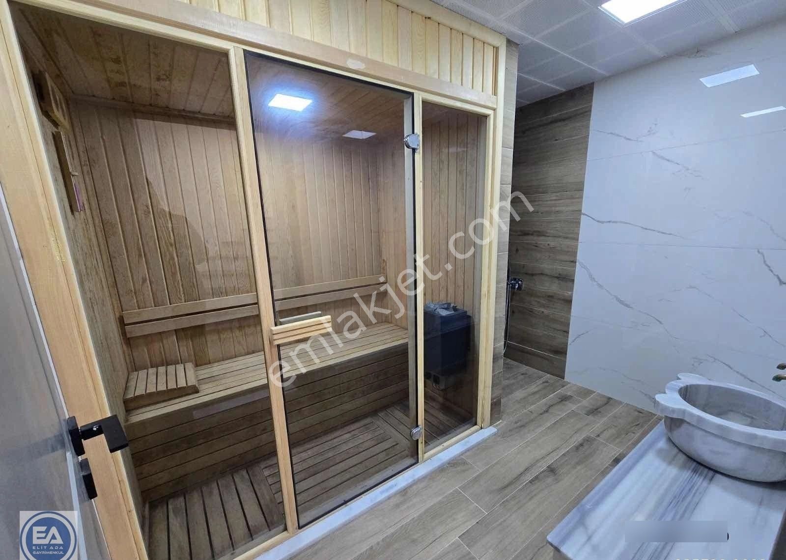 Kuşadası Soğucakta Deniz Manzaralı 6+1 Özel Havuzlu Villa - Görsel 13