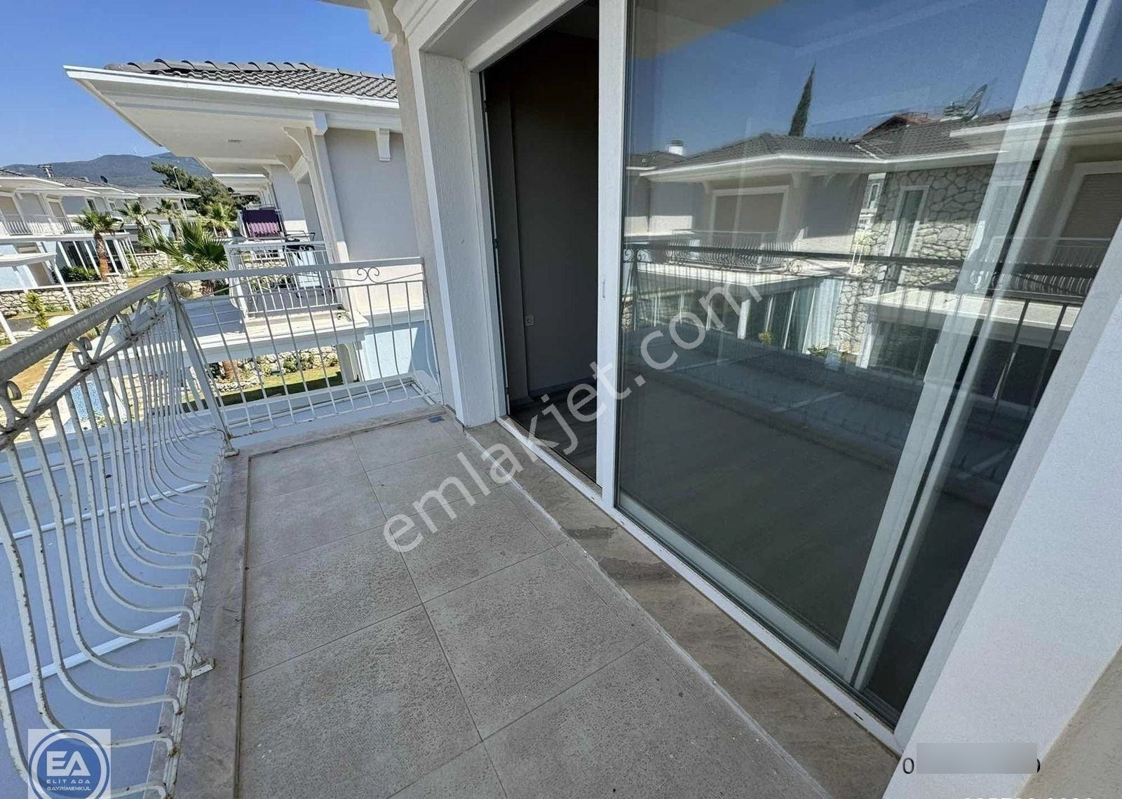 Kuşadası Davutlarda Havuzlu Sitede Köşe Konum 3+1 Yazlık - Görsel 27