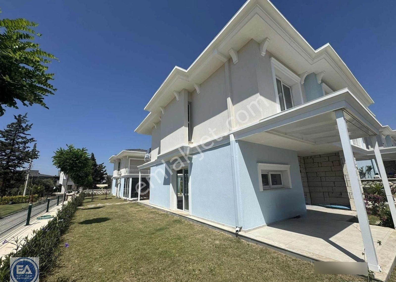 Kuşadası Davutlarda Havuzlu Sitede Köşe Konum 3+1 Yazlık - Görsel 9