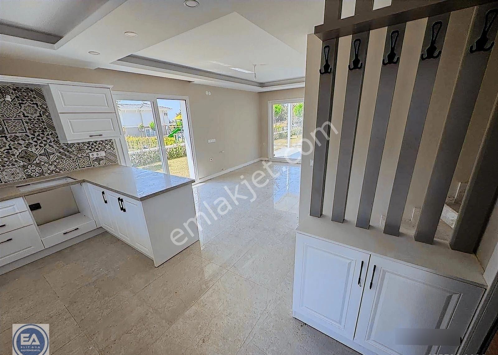 Kuşadası Davutlarda Havuzlu Sitede Köşe Konum 3+1 Yazlık - Görsel 12