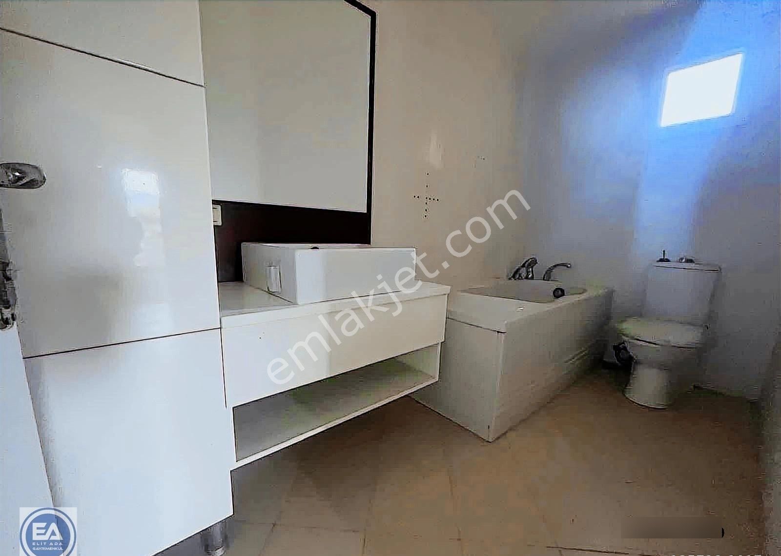 Kuşadası Soğucakta Doğa İle İç İçe 4+2 Geniş Bahçeli Villa - Görsel 28