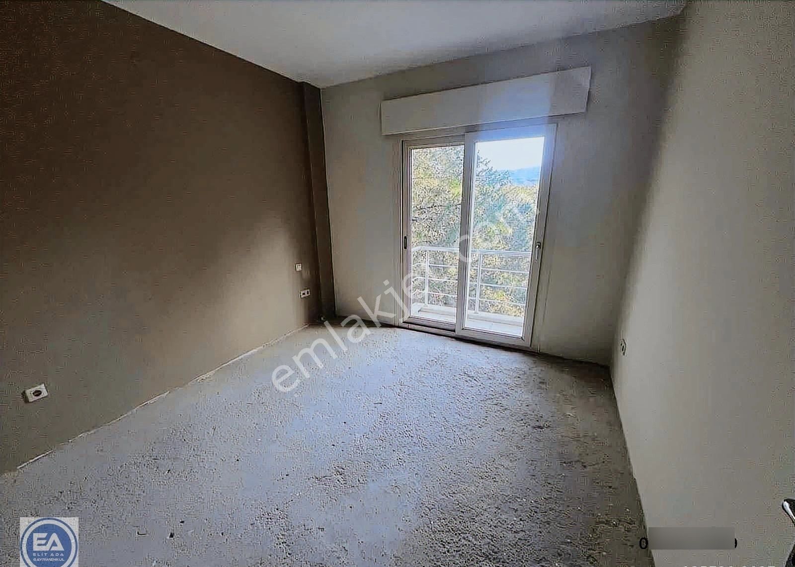 Kuşadası Soğucakta Doğa İle İç İçe 4+2 Geniş Bahçeli Villa - Görsel 18