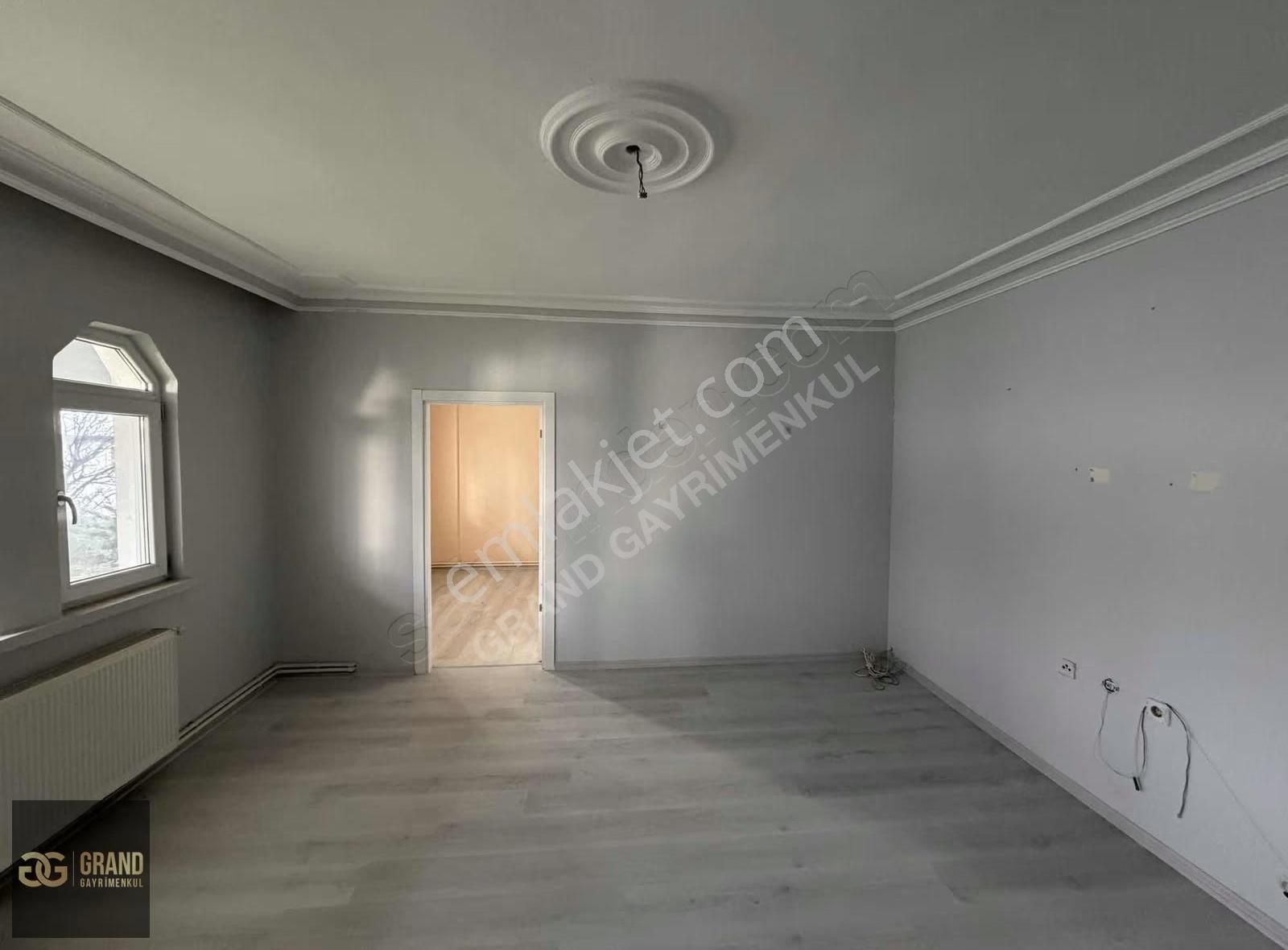 Yenikent 29 Ekim Mahallesi Satılık Yüksek Giriş 3+1 Daire - Görsel 2